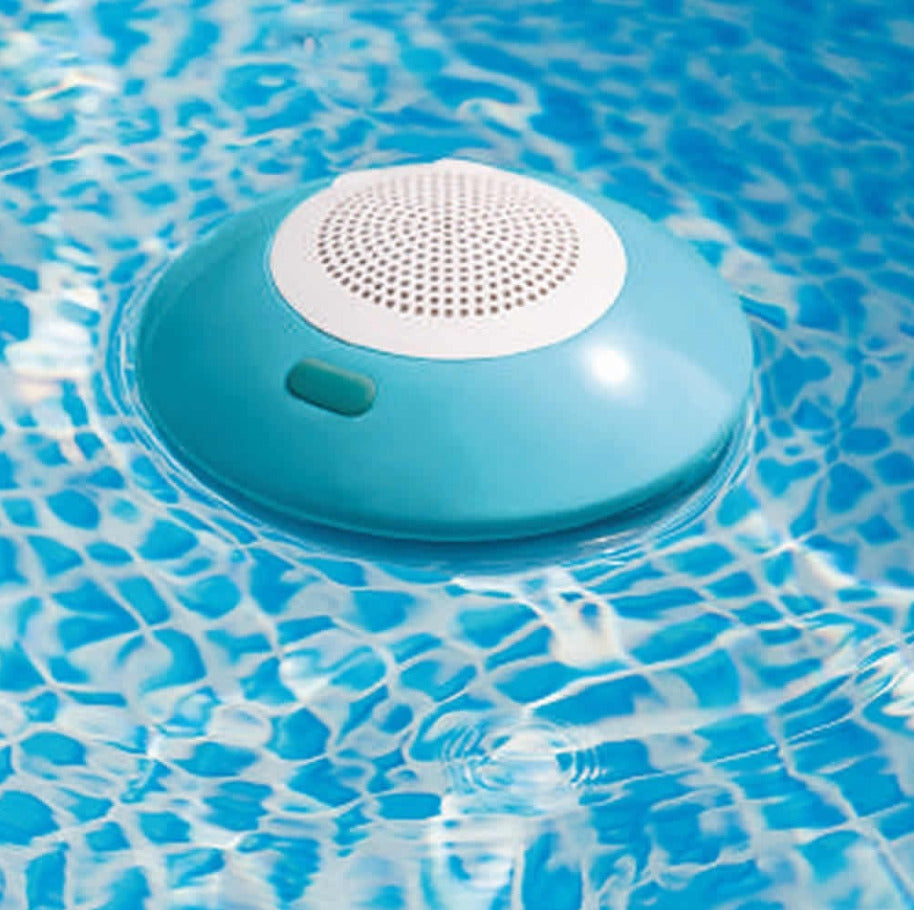Floating speaker top for hot tub