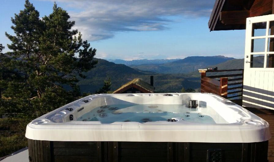 Clearance Tubs