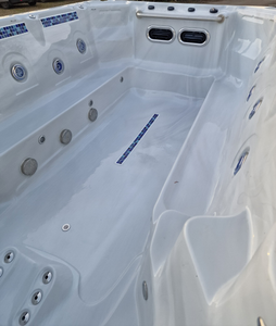 Mardi Gras swim spa - Ex Display Clearance
